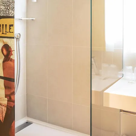 Mercure Pigalle Sacre Coeur Hotel 4*