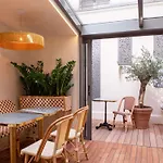 Mercure Pigalle Sacre Coeur 4* Παρίσι