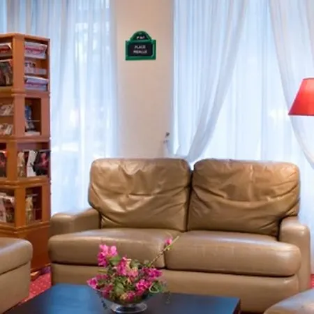 Mercure Pigalle Sacre Coeur Hotell 4*