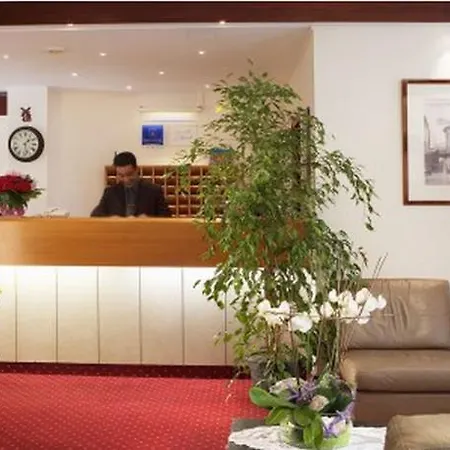 Hotel Mercure Pigalle Sacre Coeur