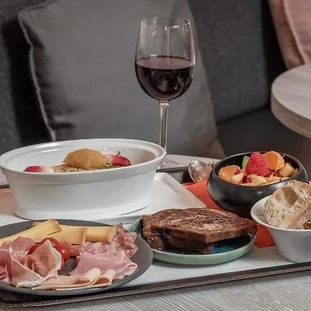 Mercure Pigalle Sacre Coeur Paris