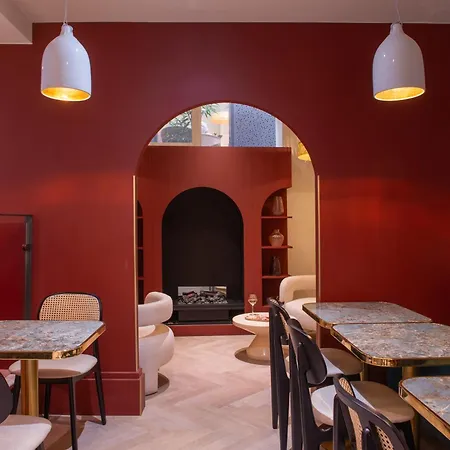 Mercure Pigalle Sacre Coeur Hotel 4*