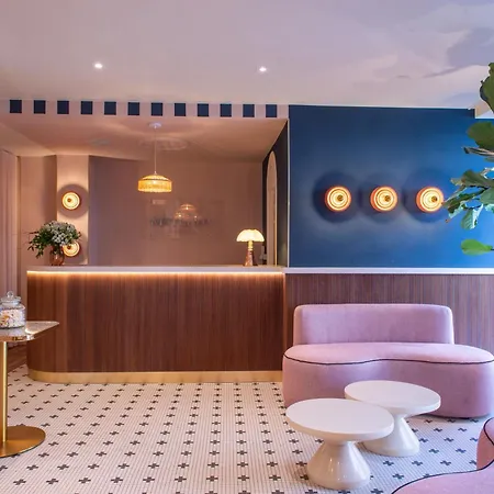 Mercure Pigalle Sacre Coeur Отель Париж