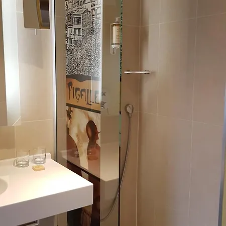 Hotel Mercure Pigalle Sacre Coeur Paris