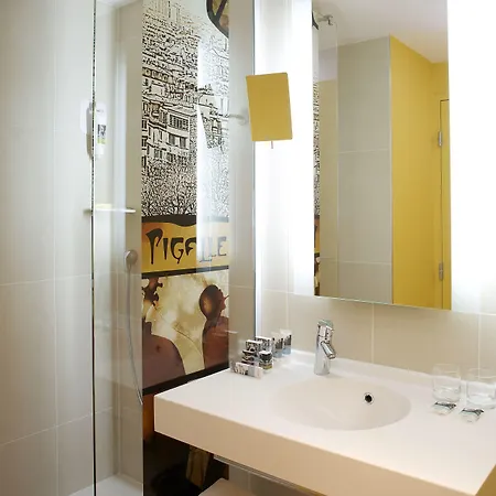Mercure Pigalle Sacre Coeur Parijs