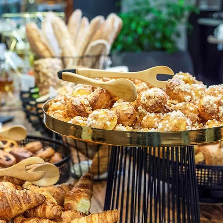 Hotel Mercure Pigalle Sacre Coeur 4*