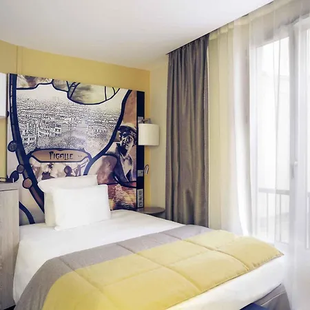 Mercure Pigalle Sacre Coeur מלון 4*