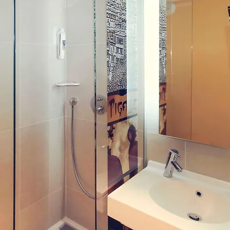 מלון Mercure Pigalle Sacre Coeur 4*