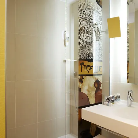 Hotel Mercure Pigalle Sacre Coeur 4*