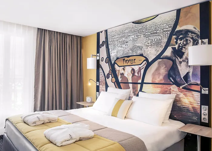 Mercure Pigalle Sacre Coeur Hotel París